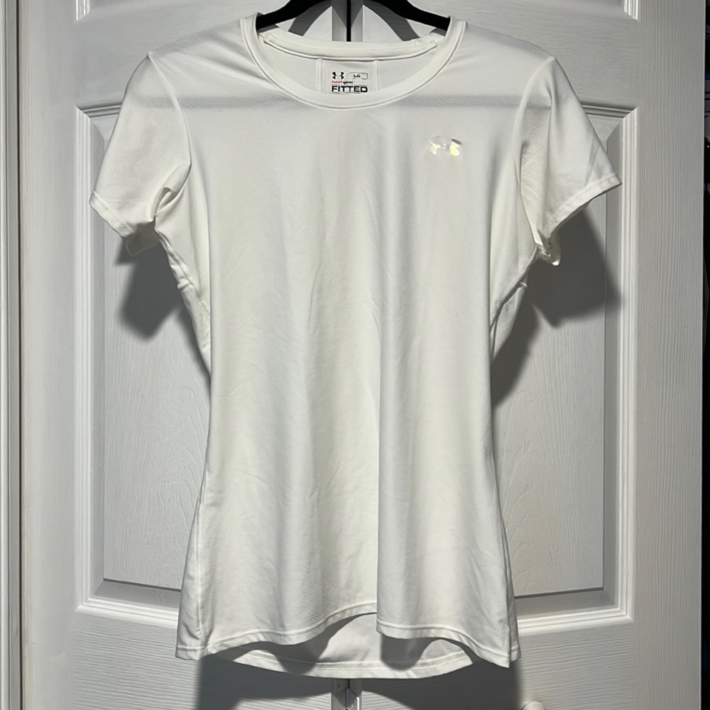 Under Armour Fitted Workout Shirt - Size L - Like New